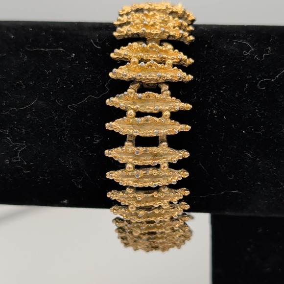 Avon Jewelry - Vintage Avon Brutalist Gold Tone Textured Nugget Link Bracelet